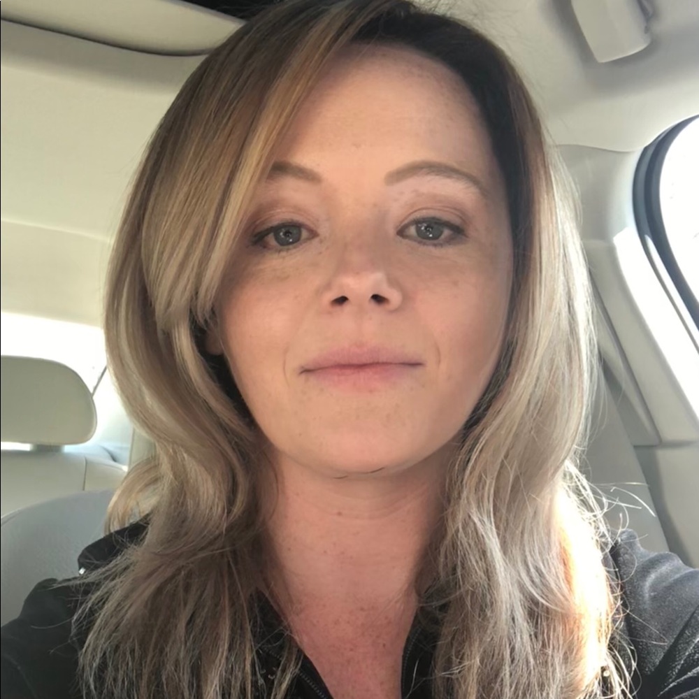 Meet your Posher, Ashley